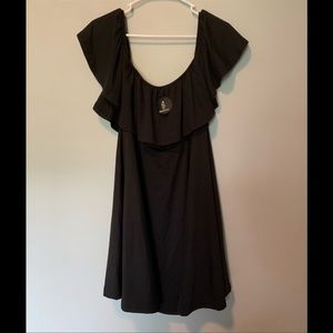 NWT Rosianna Off Shoulder Beautiful Top